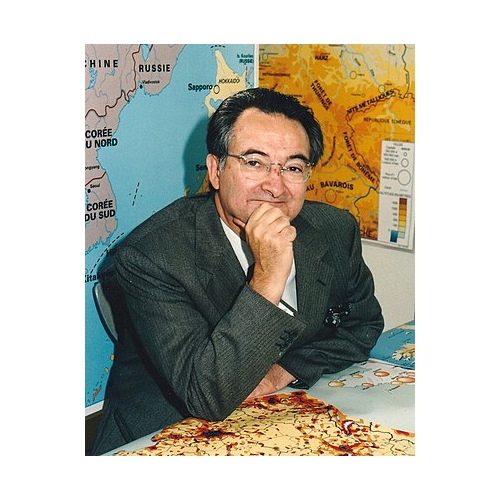 DU CRISTAL À LA FUMÉE / JACQUES ATTALI